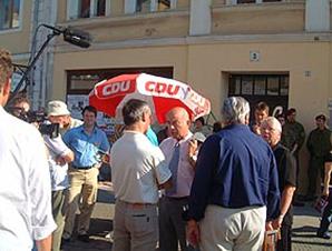 Berlin 28.08.- 02.09.2005 - Potsdam - CDU Wahlkampf mit Innenminister Schnbohm am 01.09.2005 (001)