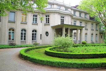 Berlin 26.- 30.05.2016 - Anreise Manfred, Manuela, Daniel, Peter und Maria Berlin Wannsee Haus der Wannsee-Konferenz Gedenk- und Bildungssttte am 25.05.2016 (012)