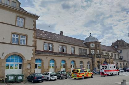 Vorbereitung zum 70. EUROPISCHEN ZUGBEGLEITERTREFFEN Stuttgart 15.- 19. Mai 2025 - Bahnhof Feuerbach - Stuttgart-Feuerbach am 28.06.2024 (001)
